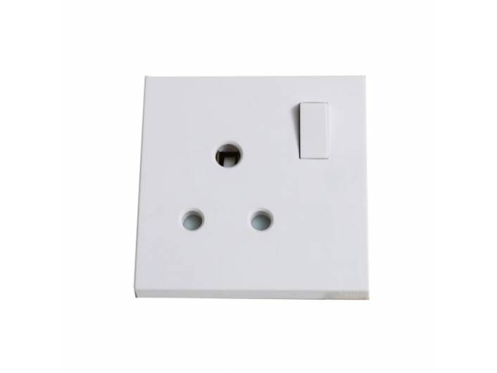 15 AMP SOCKET